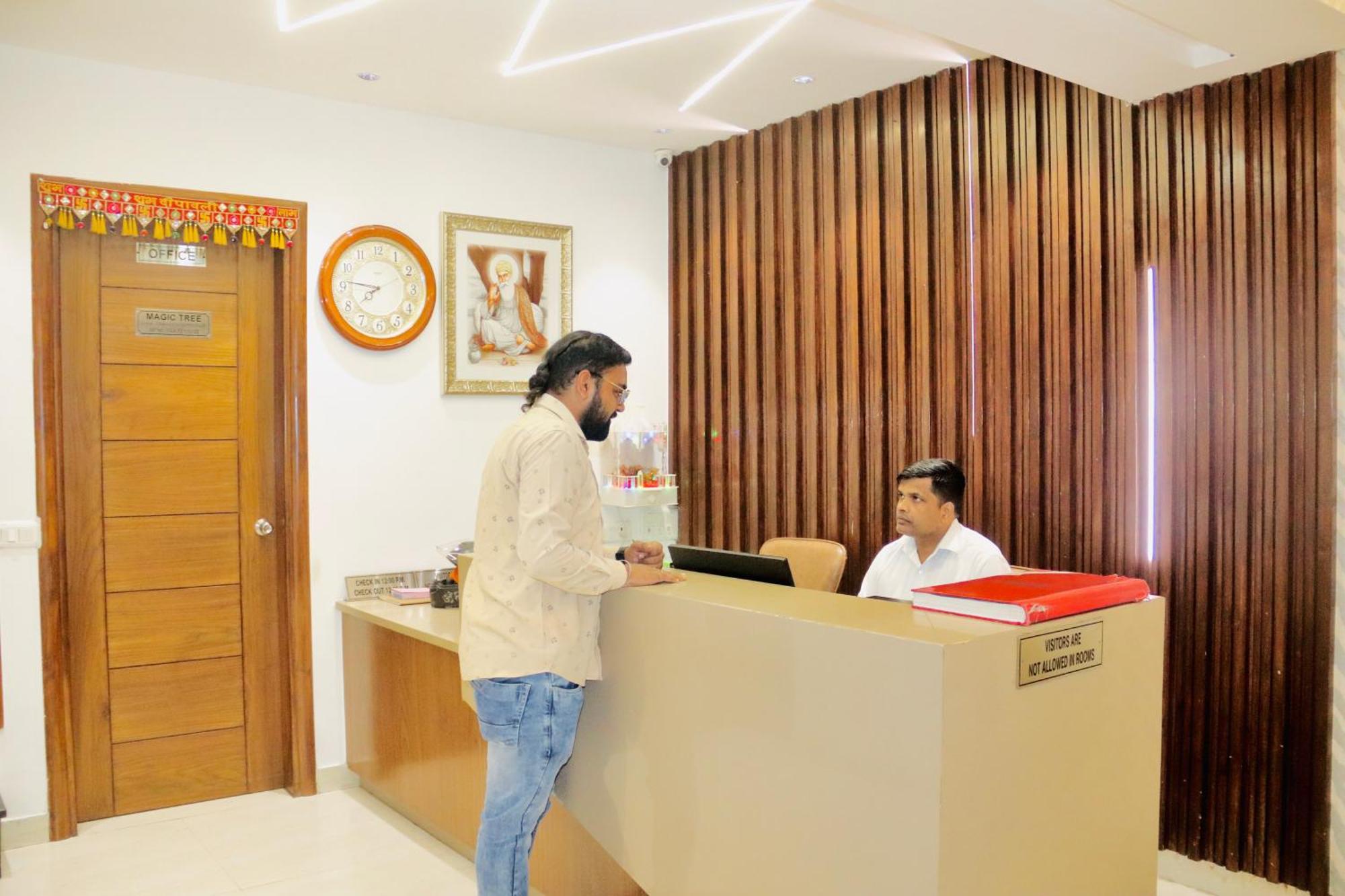Hotel Magic Tree Karol Bagh Metro Station New Delhi Kültér fotó